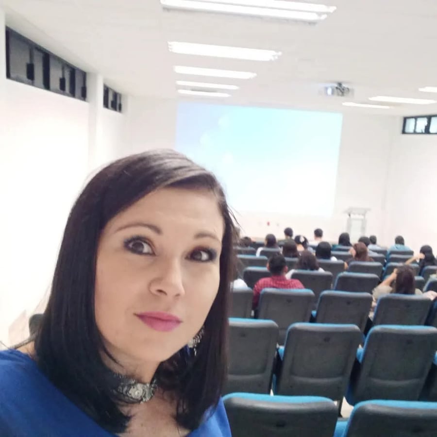 Foto de Mtra. Tere Castellanos Vázquez